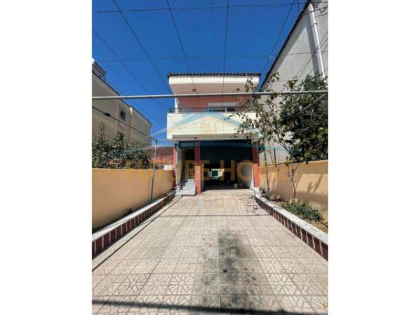 Tirane, jepet me qera apartament Kati 2, 30.000 Leke
