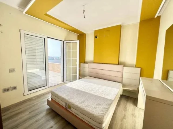 Tirane, ofert apartament 2+1+BLK 140 m² 125.000 Euro (Yzberisht)