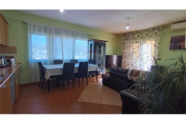 Tirane, shitet apartament 2+1+A+BLK Kati 8, 104 m² 100.000 Euro (Rruga Haki Stermilli)