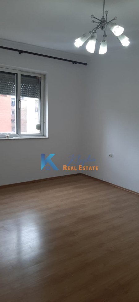 Tirane, shitet apartament 2+1+BLK Kati 5, 67 m² 115.000 Euro (Myslym Shyri)