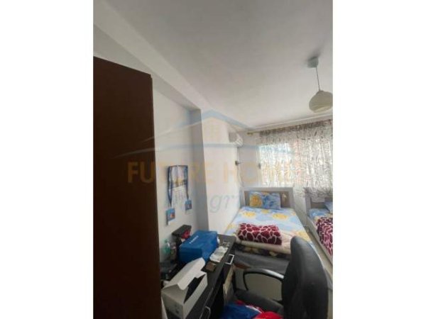 Tirane, shitet apartament Kati 7, 100 m² 82.000 Euro (Unaza e Re)