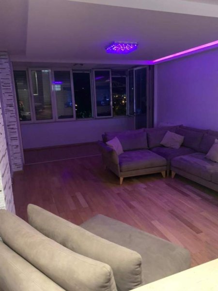 Tirane, shitet apartament 3+1+BLK Kati 1, 133 m² 210.000 Euro (Liqeni i thate)