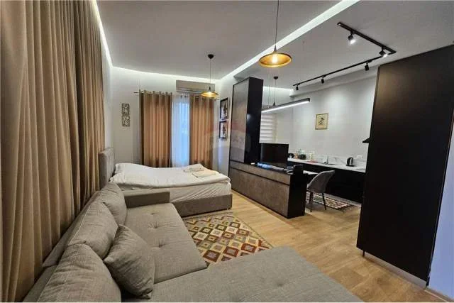 Tirane, jepet me qera garsonier 1+1 Kati 3, 45 m² 650 Euro