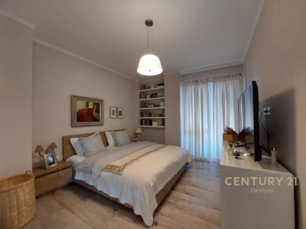 Tirane, shitet apartament 111 m² 230.000 Euro (elbasanit)