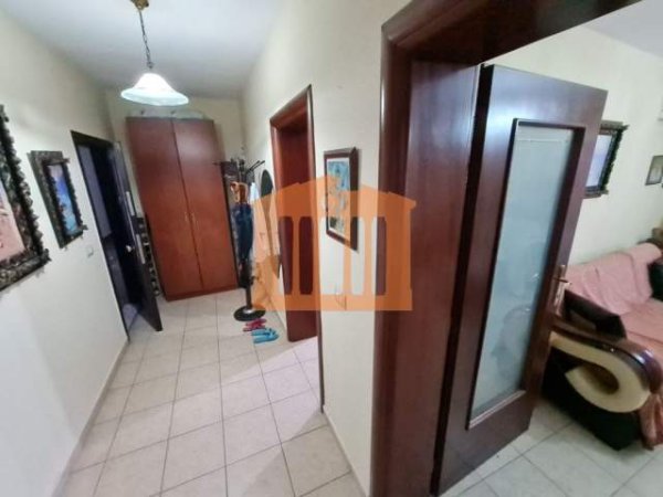 Durres, shitet apartament 1+1+A+BLK Kati 5, 60 m² 5.300 Euro