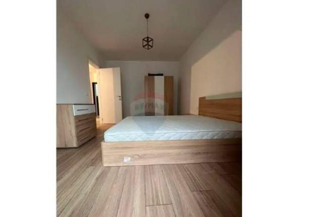 Tirane, jepet me qera apartament 1+1+BLK Kati 9, 78 m² 450 Euro (Rezidenca Zirkon)