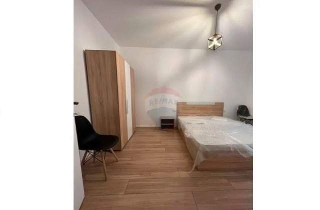 Tirane, jepet me qera apartament 1+1+BLK Kati 9, 78 m² 450 Euro (Rezidenca Zirkon)