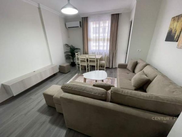 Tirane, jepet me qera apartament 1+1 Kati 6, 57 m² 600 Euro (Rruga e kavajes, Kompleksi Deliorgji, Kompleksi De)