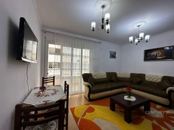 Tirane, shitet apartament 2+1+BLK 84 m² 90.000 Euro (Fresk, Fresku)