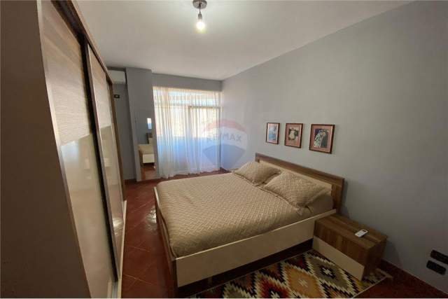 Tirane, shitet apartament 2+1+BLK Kati 10, 115 m² 200.000 Euro (Rruga Fortuzi - Bulevardi Zogu I)