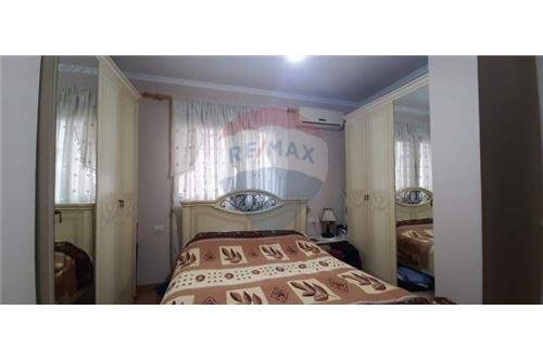 Tirane, jepet me qera apartament 2+1 Kati 6, 102 m² 450 Leke (Fresk)