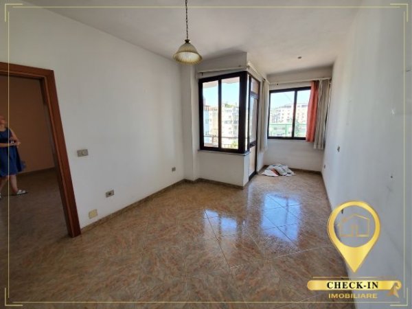 Tirane, shitet apartament 2+1+A+BLK Kati 5, 105 m² 250.000 Euro (Libri Universitar)