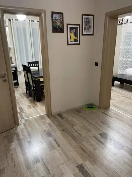 Tirane, jepet me qera Vile Kati 2, 160 m² 40.000 Leke (Vilat Gjermane)