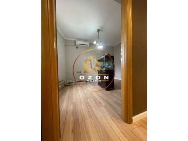 Tirane, shitet apartament 2+1 Kati 8, 100 m² 240.000  (Myslym SHyri)