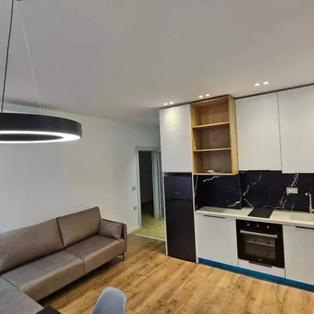 Tirane, jepet me qera apartament 2+1+BLK Kati 2, 75 m² 600 Euro (Liqeni i Thate)