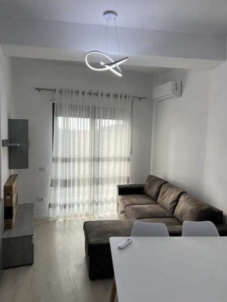 Tirane, jepet me qera apartament 2+1+A+BLK Kati 8, 90 m² 50.000 Leke  Bar Rossini Astir