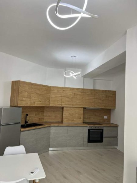 Tirane, jepet me qera apartament 2+1+A+BLK Kati 8, 90 m² 50.000 Leke  Bar Rossini Astir