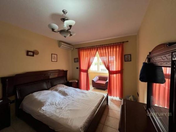 Tirane, shes apartament 2+1 Kati 3, 81 m² 125.000 Euro (Prane Shkolles "Siri Kodra" Tirana)