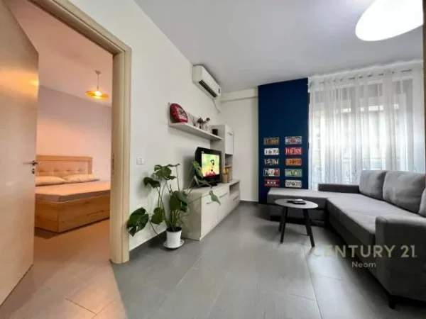 Tirane, jepet me qera apartament 1+1+BLK Kati 2, 60 m² 600 Euro