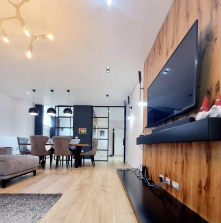 Tirane, ofert apartament 2+1+A+BLK 170 m²  (bllok)