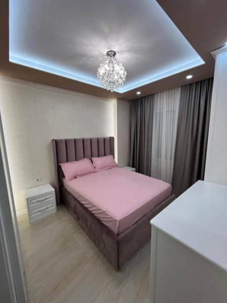 Tirane, jepet me qera apartament 2+1+BLK Kati 5, 110 m² 650 Euro (KOMPLEKSI SIMA-COM)