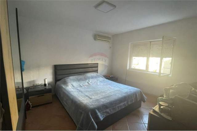 Tirane, shes apartament 1+1+BLK Kati 5, 56 m² 98.000 Euro (rruga muhamet gjollesha)