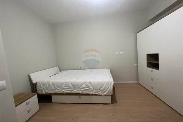 Tirane, jepet me qera apartament 2+1 Kati 6, 84 m² 550 Euro