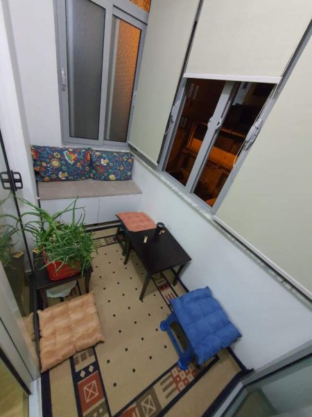 Tirane, jepet me qera apartament 2+1 600 Euro (Fiori Di Bosco)