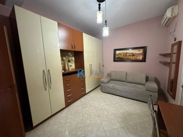 Tirane, jepet me qera apartament 2+1+A+BLK Kati 2, 150 m² 700 Euro (Rruga Haxhi Hysen Dalliu)