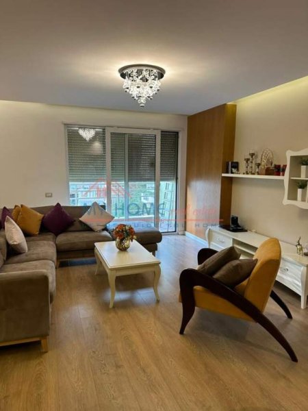 Tirane, shitet apartament 3+1+BLK Kati 3, 104 m² 220.000 Euro (Pazari i RI)