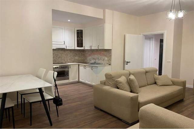 Tirane, shitet apartament 2+1+BLK Kati 3, 115 m² 140.000 Euro