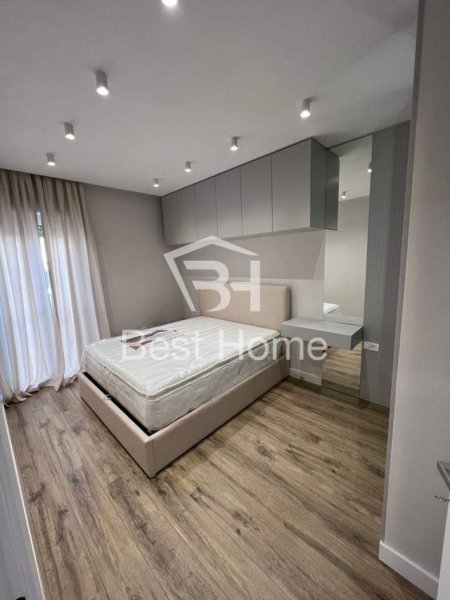 Tirane, jepet me qera apartament 1+1 Kati 1, 60 m² 700 Euro (Park Life Residence)