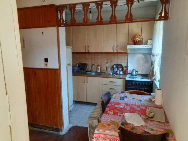 Tirane, shitet apartament Kati 5, 93 m² 85.000 Euro (Rr. Qelqit, Kombinat)