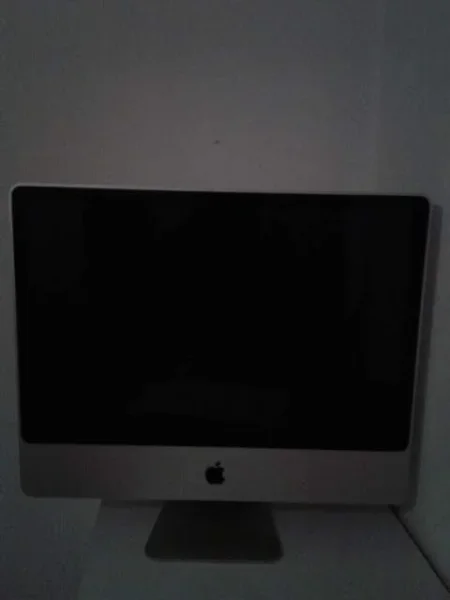 Tirane, shes PC+Monitor Apple iMac 21.000 Leke