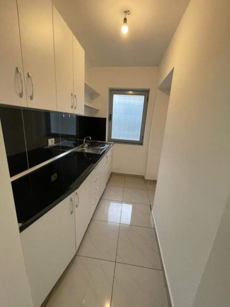 Tirane, jepet me qera apartament 2+1 Kati 0, 650 Euro (MINE PEZA)