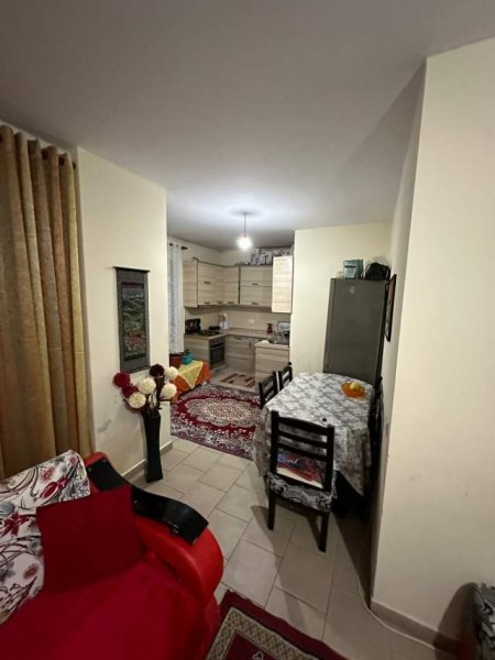 Durres, shitet apartament 2+1 Kati 1, 102 m² 86.700 Euro (materniteti durres)