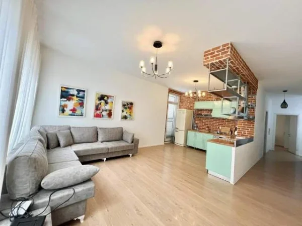 Tirane, shitet 2+1+A+BLK 100 m² 1.200 Euro