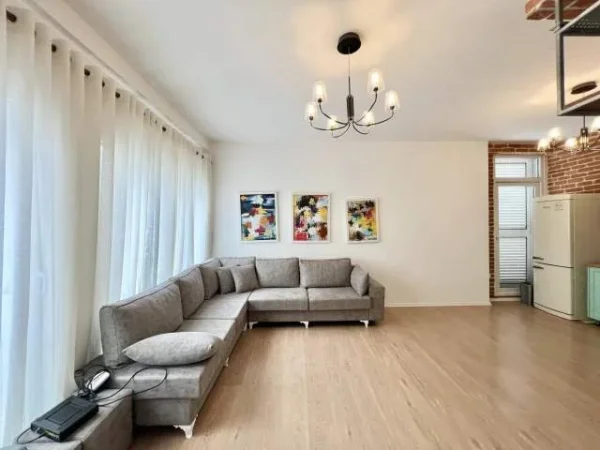 Tirane, shitet 2+1+A+BLK 100 m² 1.200 Euro