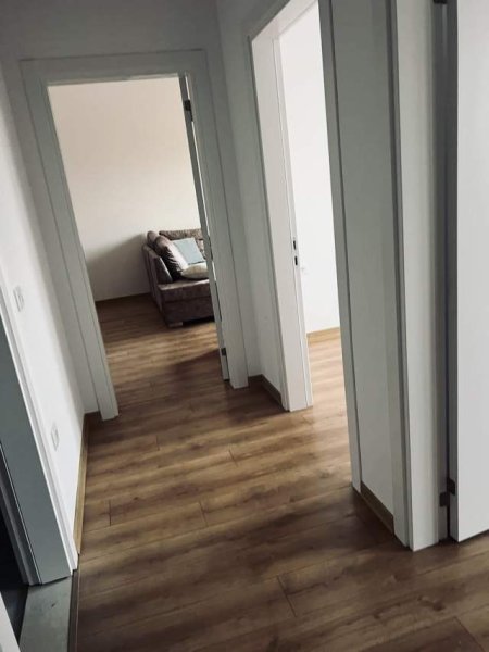 Tirane, ofert apartament 2+1 Kati 1, 75 m² 350 Leke (Institut)