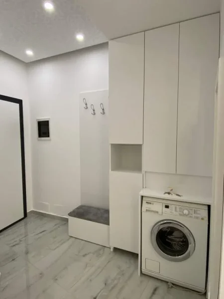 Tirane, jepet me qera apartament Kati 6, 82 m² 590 Euro (Astir)