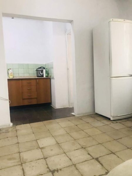 Tirane, shes apartament 1+1 Kati 4, 59 m² 80.000 Euro (Rruga e Kavajes)