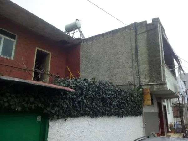 Tirane, shes shtepi 1+1 150 m² 135.000 Euros (Rruga Teodor A Ipen)