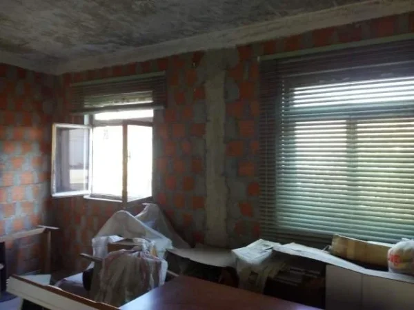 Tirane, shes shtepi 1+1 150 m² 135.000 Euros (Rruga Teodor A Ipen)