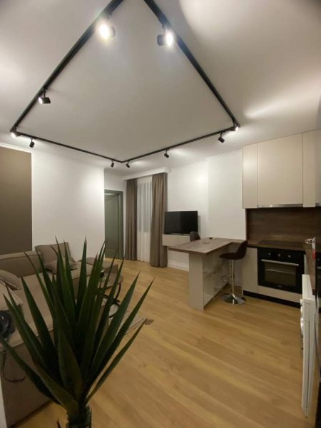 Tirane, shes apartament 2+1 Kati 9, 117 m² 280.000 Euro (stacioni i trenit)
