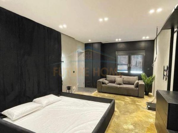 Tirane, jepet me qera apartament 2+1 Kati 1, 125 m² 1.800 Euro (Komuna e Parisit)