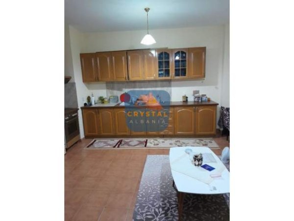 Tirane, shitet apartament 1+1+A+BLK Kati 5, 60 m² 97.000 Euro (vila l)