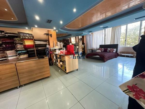 Vlore, shitet ambjent biznesi Kati 1, 340 m² 450.000 Euro (Transballkanike, Vlore)