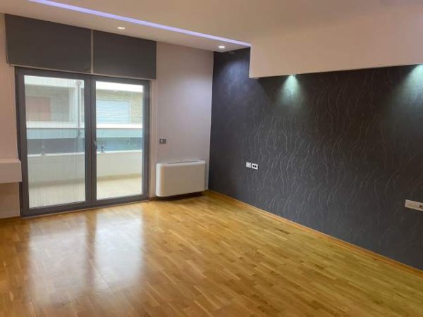 Tirane, jepet me qera apartament 4+1+A+BLK Kati 0, 320 m² 1.800 Euro (Liqeni i Thate)