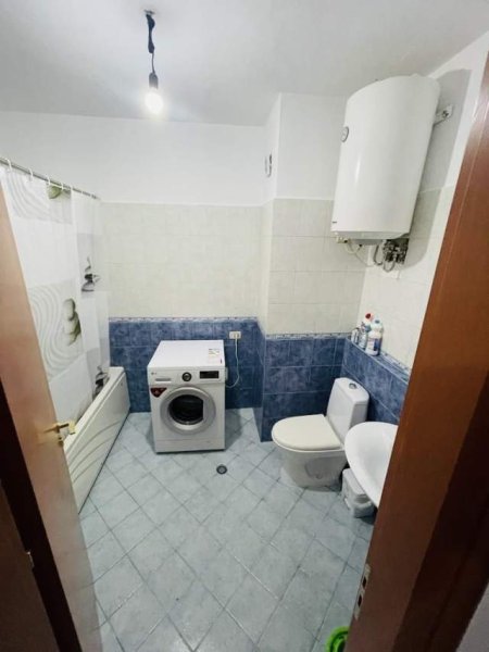 Tirane, shes apartament 1+1 Kati 4, 65 m² 400 Euro (Dritan Hoxha)