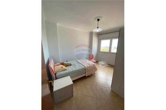 Tirane, shes apartament Kati 5, 126 m² 180.000 Euro (Siri Kodra)